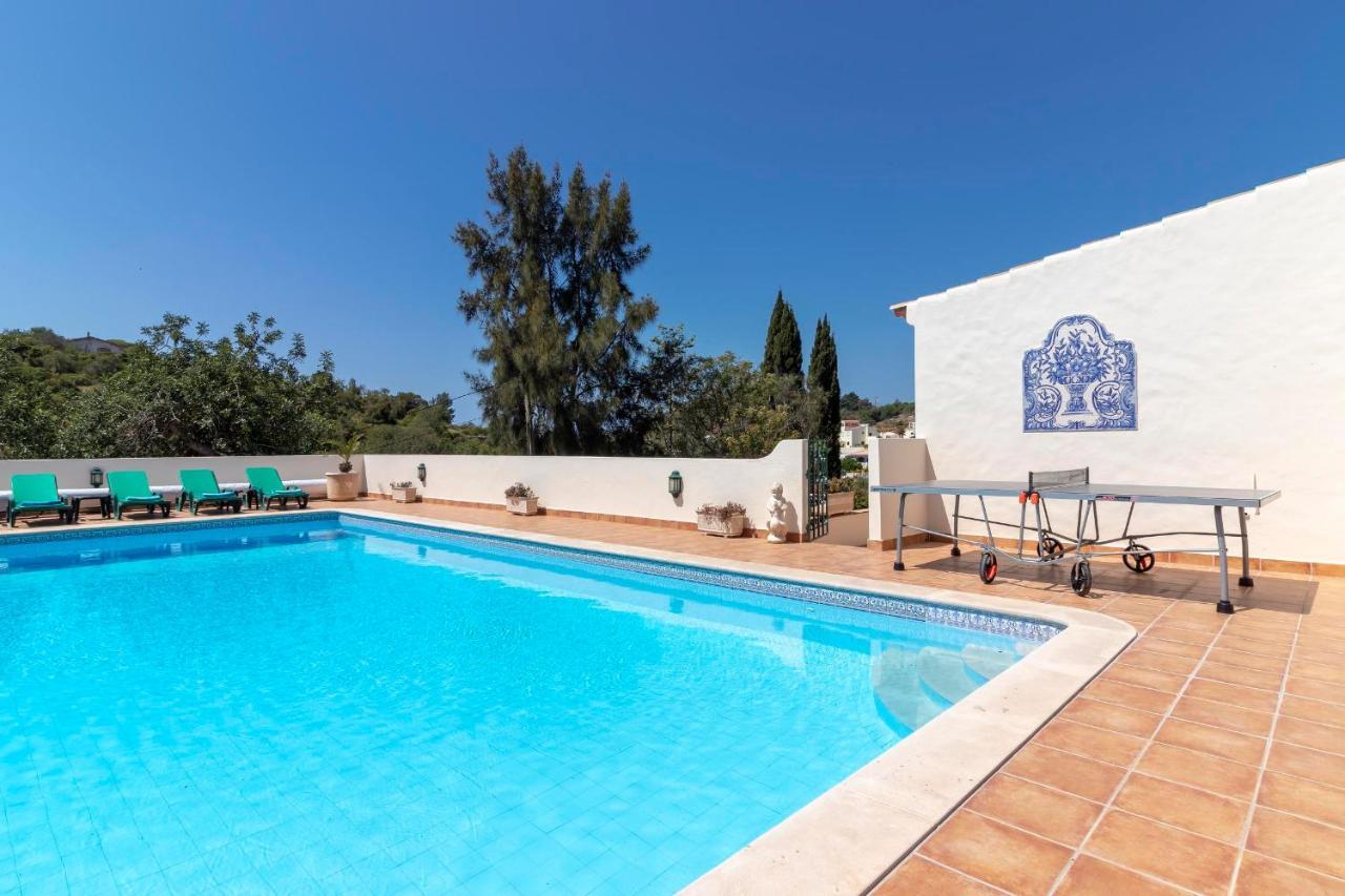 Casa Ouricos Large Pool Bbq Walk To Beach 카르보에이루 외부 사진