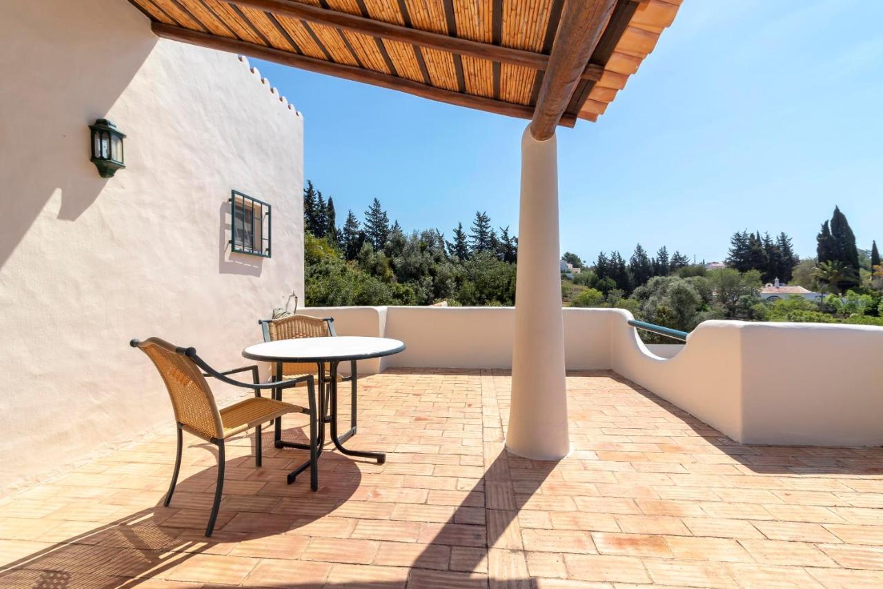 Casa Ouricos Large Pool Bbq Walk To Beach 카르보에이루 외부 사진